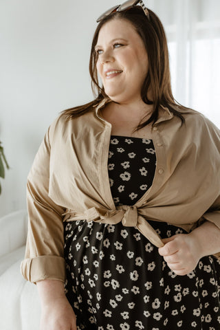 STRETCHY BUTTON-UP BLOUSE WITH BUTTON DETAILS IN CORK - Love Marlow