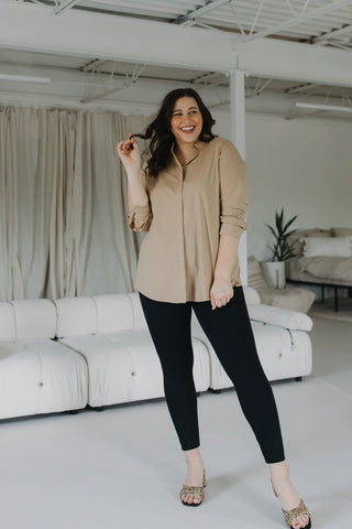 STRETCHY BUTTON-UP BLOUSE WITH BUTTON DETAILS IN CORK - Love Marlow