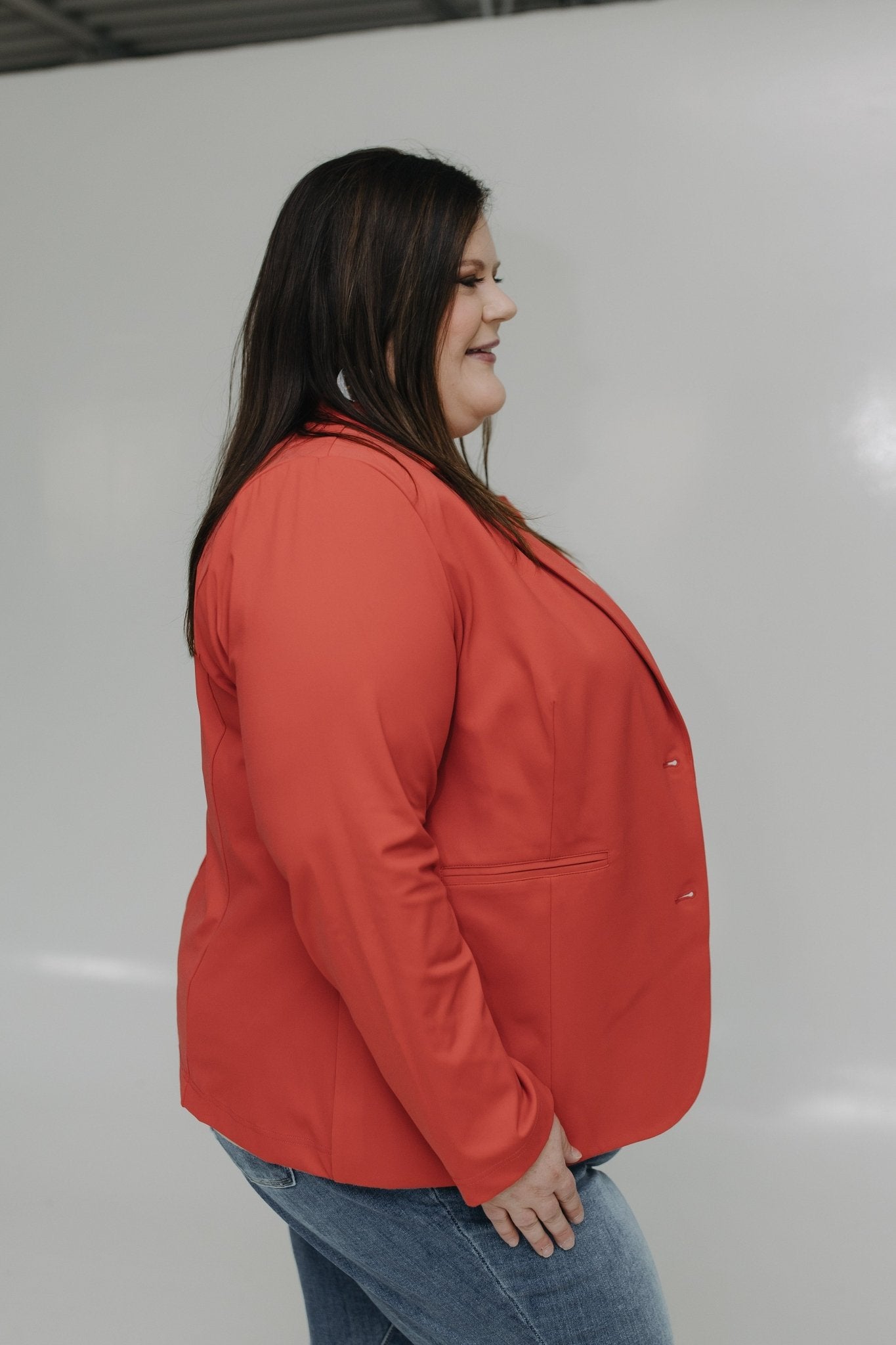 STRETCHY WRINKLE FREE BLAZER IN SANDÍA - Love Marlow