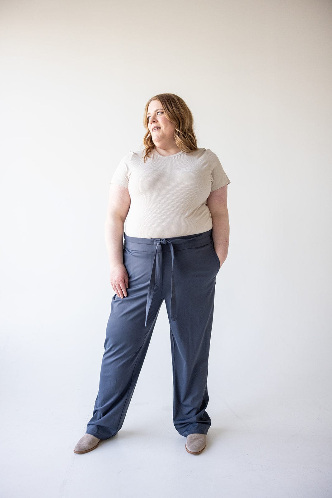 STRETCHY WRINKLE FREE SLIM STRAIGHT LEG TROUSERS IN LEAD - Love Marlow