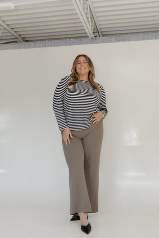 STRIPED LONG - SLEEVE TEE IN DEEP NAVY AND ECRU - Love Marlow