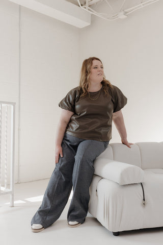 SUBTLE DIAMOND PATTERNED CAREER PANTS - Love Marlow
