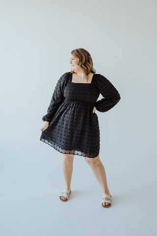SWISS DOT BUBBLE SLEEVE KNEE LENGTH DRESS IN BLACK - 2x - Love Marlow