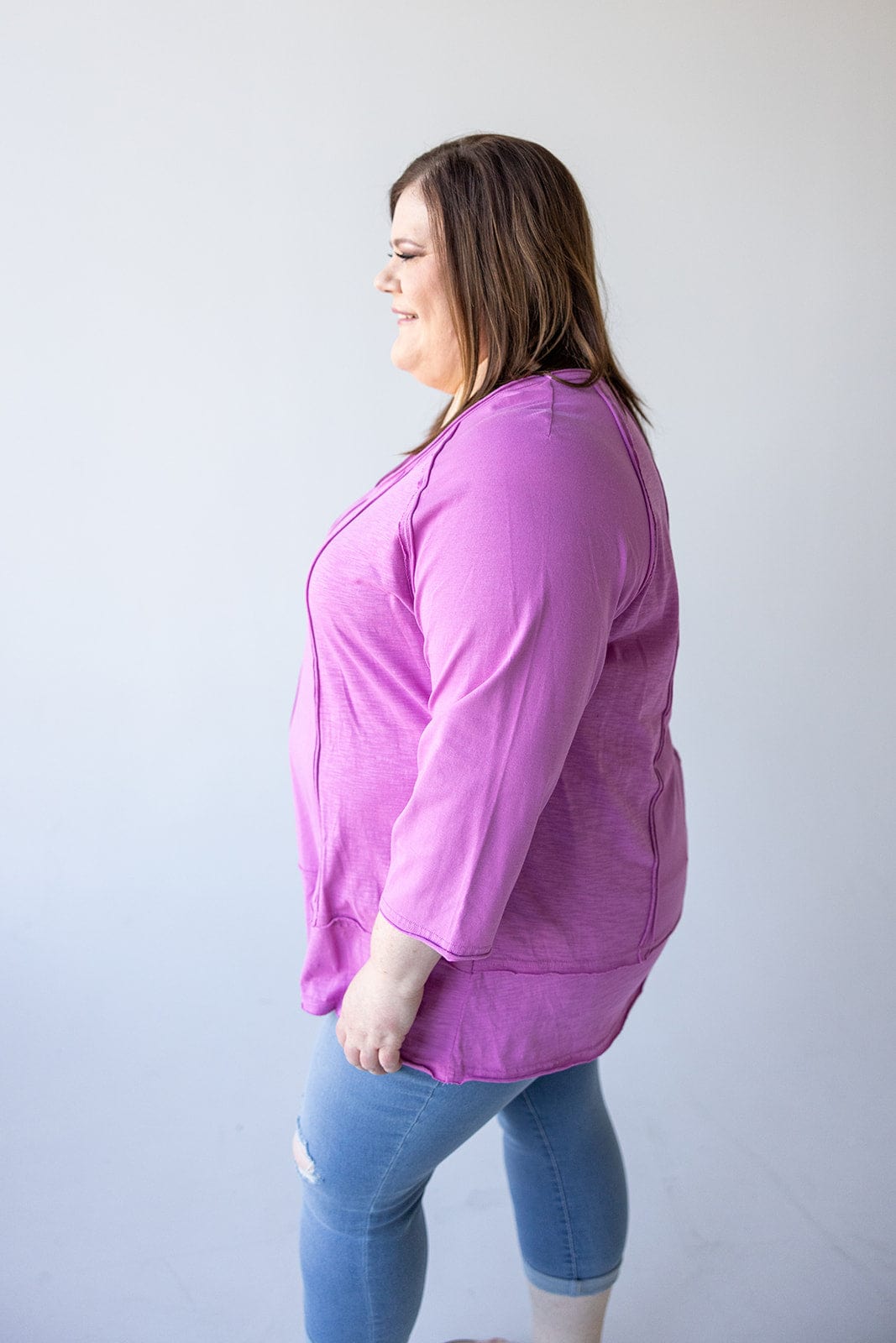 TEE WITH RAW EDGE SEAM DETAIL IN VERBENA - Love Marlow