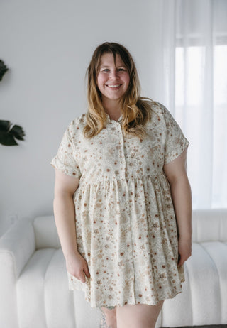 TEXTURED CHIFFON BUTTON FRONT DRESS IN BARE BLOSSOM - Love Marlow