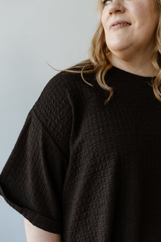 TEXTURED OVERSIZED TEE WITH ROLLED CUFF - Love Marlow