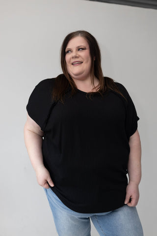 Textured Raglan Sleeve Relaxed Tee – Black - Love Marlow