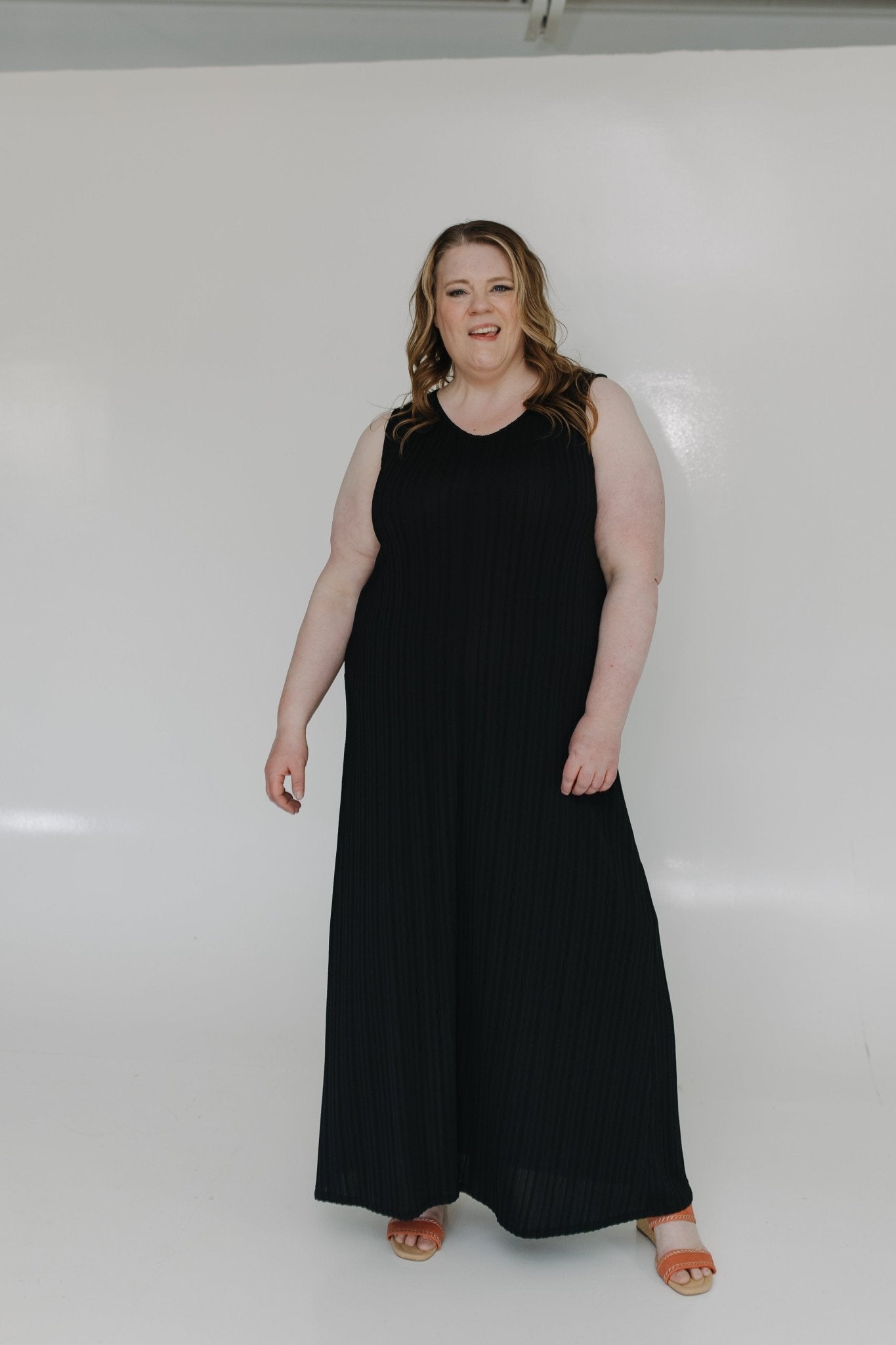 TEXTURED TANK STRAP MAXI DRESS IN BLACK - Love Marlow