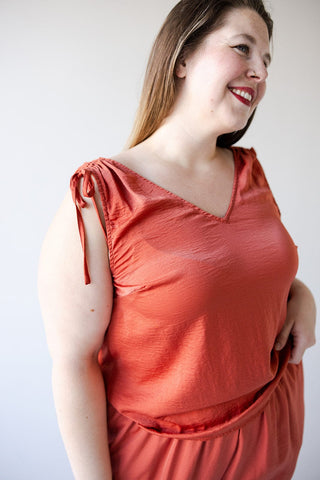 TEXTURED V - NECK RUCHED STRAP SATIN TANK IN COPPER - Love Marlow