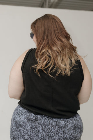 Thermal Round Neck Knit Tank Top – Black - Love Marlow