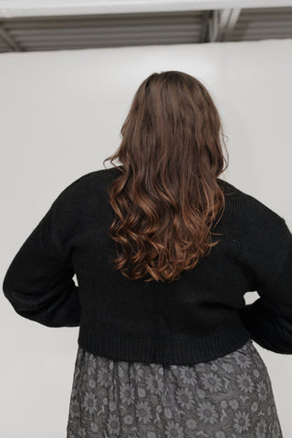 TIE FRONT CROPPED CARDIGAN IN BLACK - Love Marlow