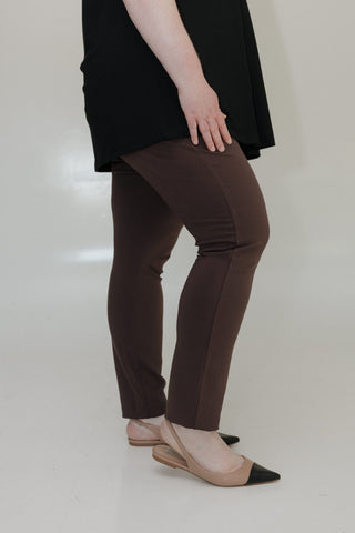 TREGGING IN TRUFFLE BROWN - Love Marlow