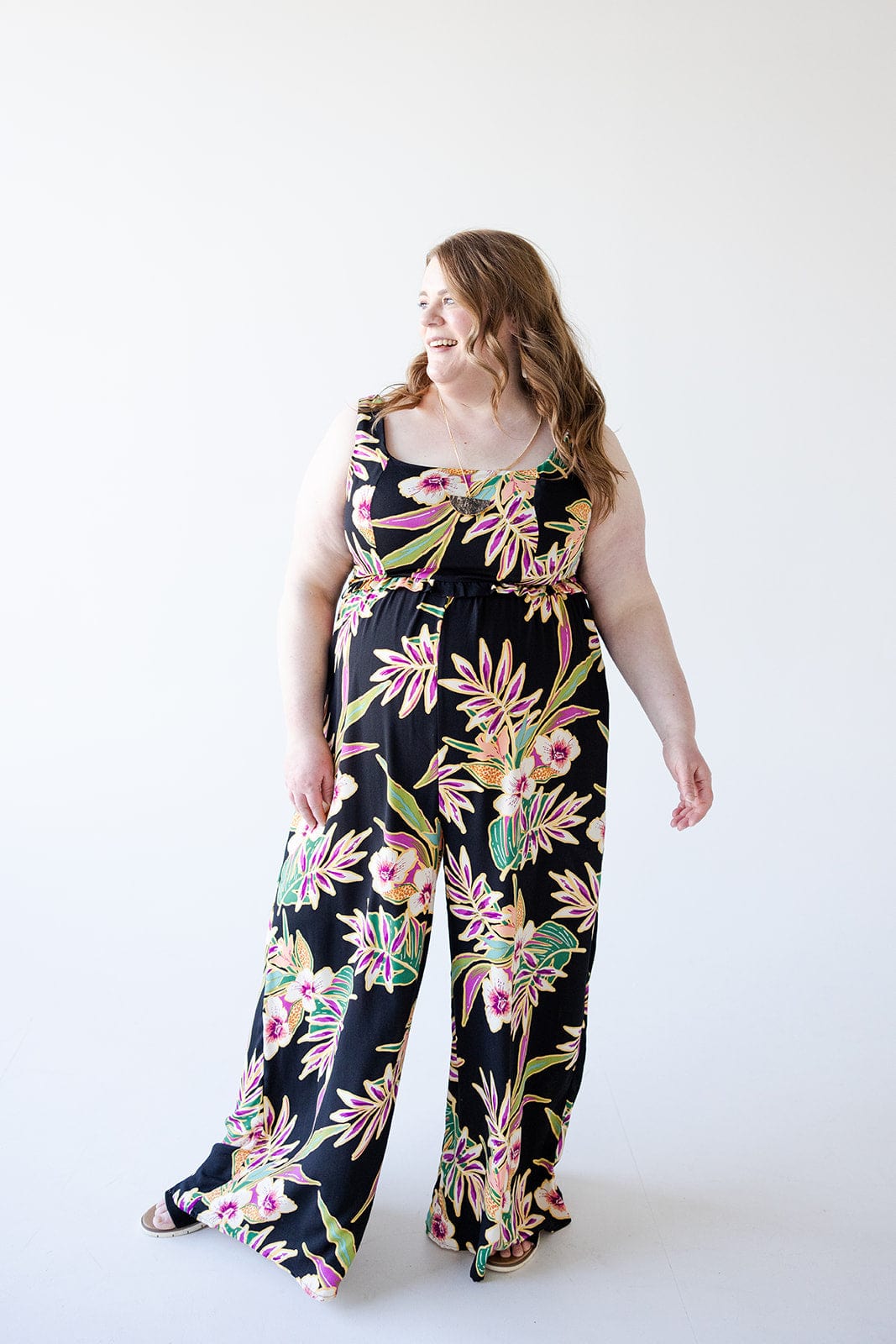 TROPICAL FLORAL JUMPSUIT - Love Marlow