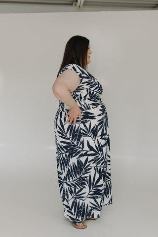 TROPICAL PRINT CINCHED WAIST MAXI DRESS - Love Marlow