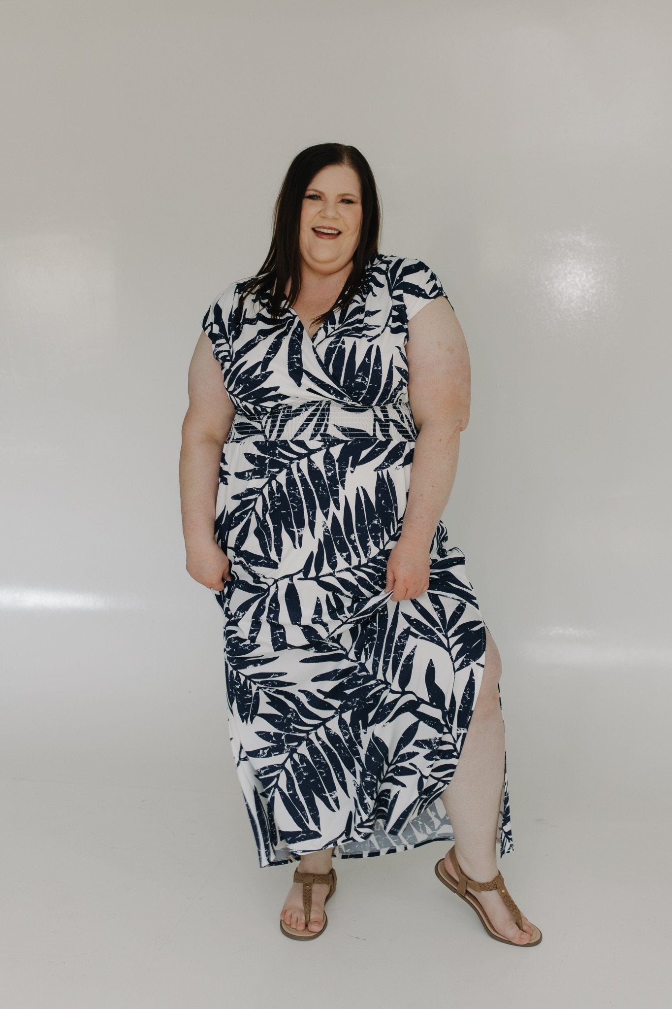TROPICAL PRINT CINCHED WAIST MAXI DRESS - Love Marlow