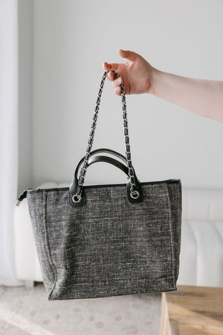 TWEED CHAIN TOTE BAG IN BLACK & IVORY - Love Marlow