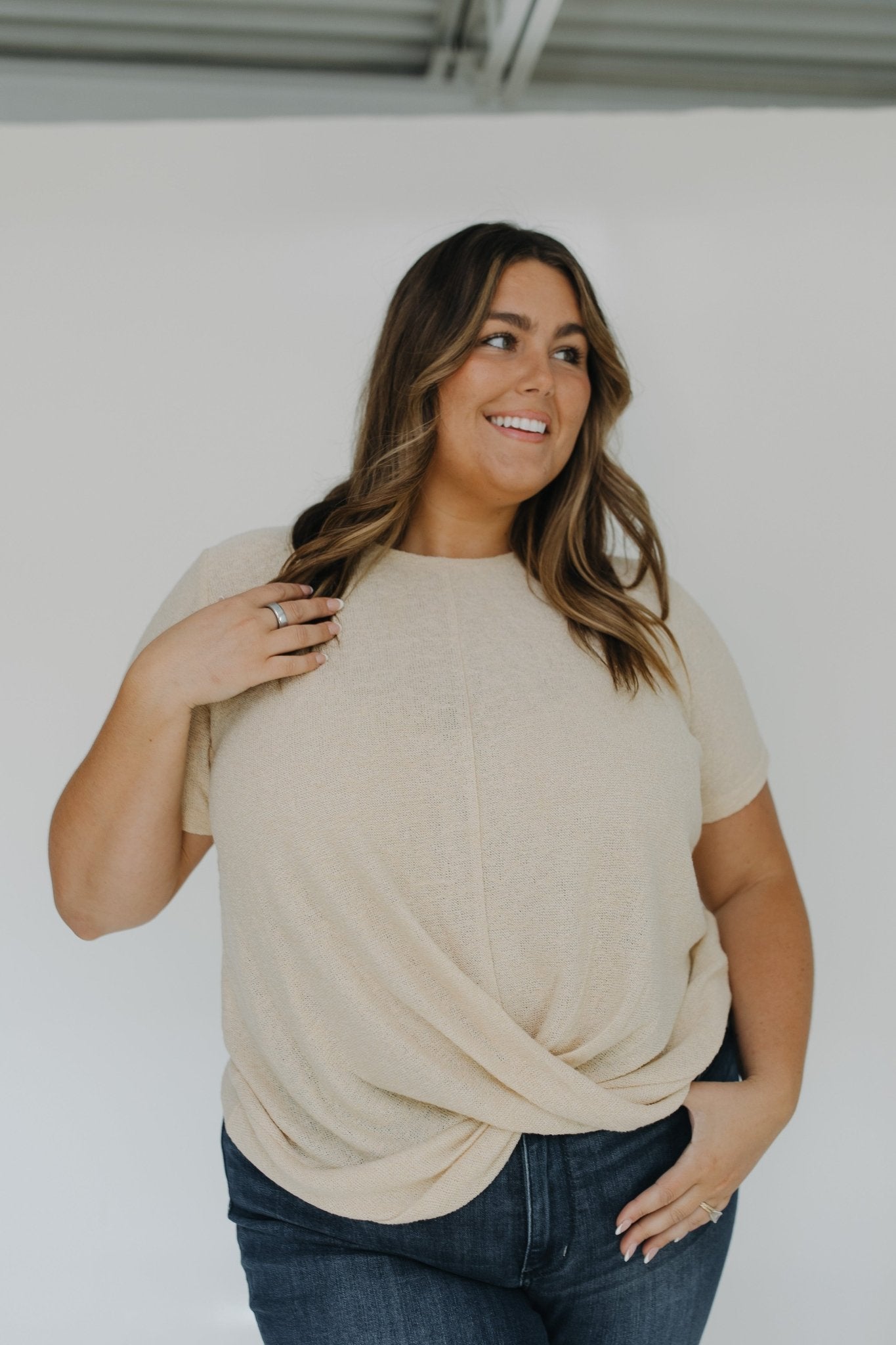 TWIST FRONT OPEN WEAVE SWEATER IN SUN BLEACHED DRIFTWOOD - Love Marlow