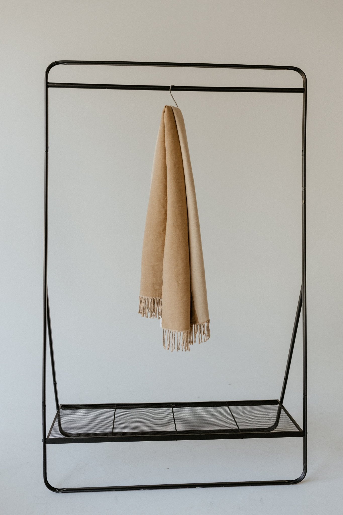 TWO - TONE SCARF IN TAUPE - Love Marlow