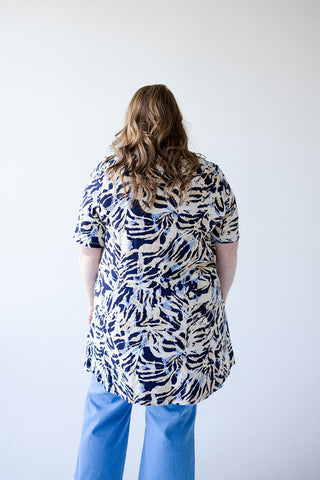 V - NECK ABSTRACT PALM PRINT TUNIC - Love Marlow