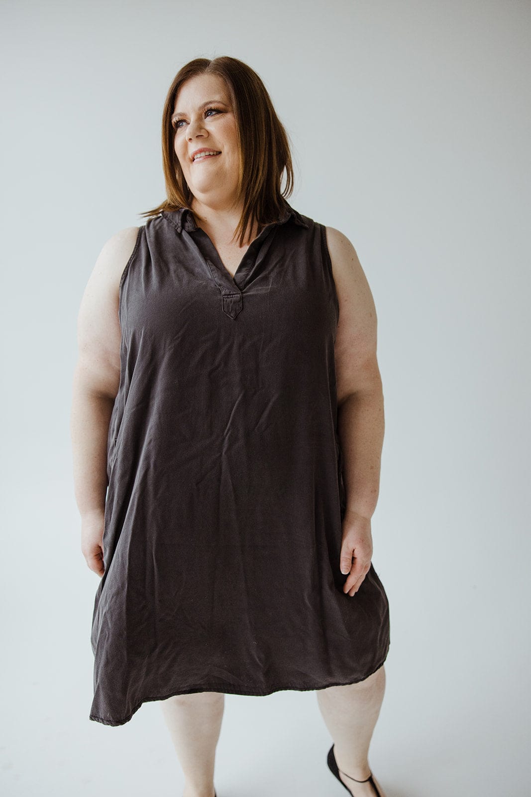 V - NECK COLLARED TENCEL DRESS IN WASHED BLACK - Love Marlow