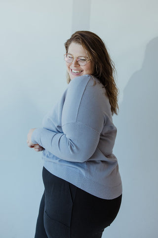 V - NECK FRONT SEAM SWEATER IN PLATINUM - 2x - Love Marlow