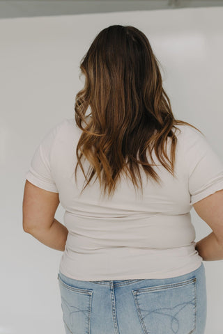 V - NECK RIBBED TEE IN SEA SALT - Love Marlow