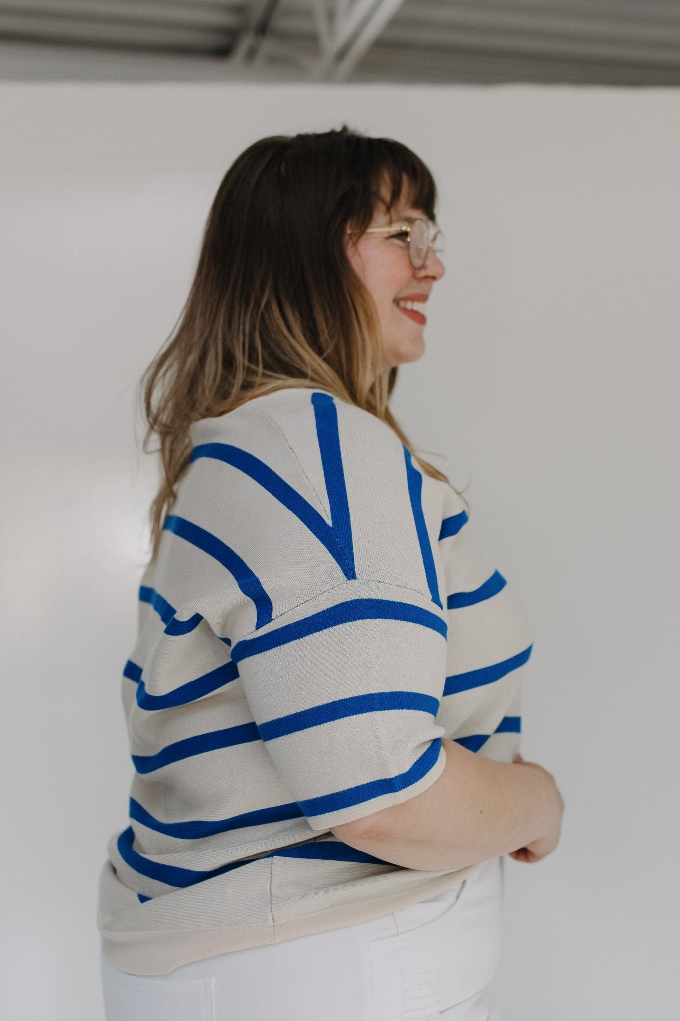 V - NECK STRIPED 3/4 SLEEVE SWEATER - Love Marlow