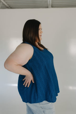 VERTICAL TEXTURED TANK IN DARK HORIZON - Love Marlow