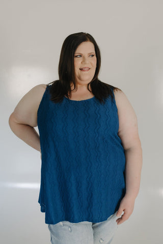 VERTICAL TEXTURED TANK IN DARK HORIZON - Love Marlow