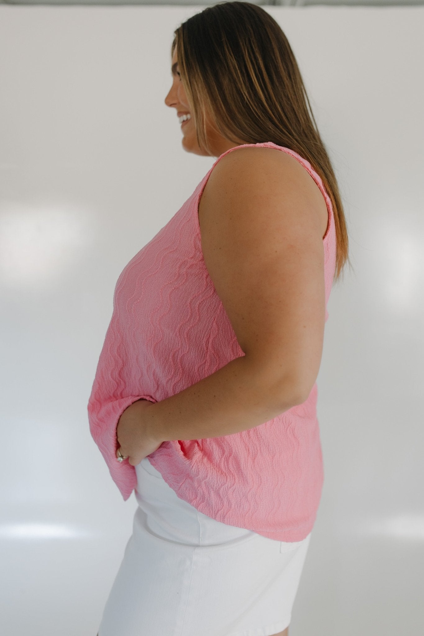 VERTICAL TEXTURED TANK IN SOFT PINK - Love Marlow