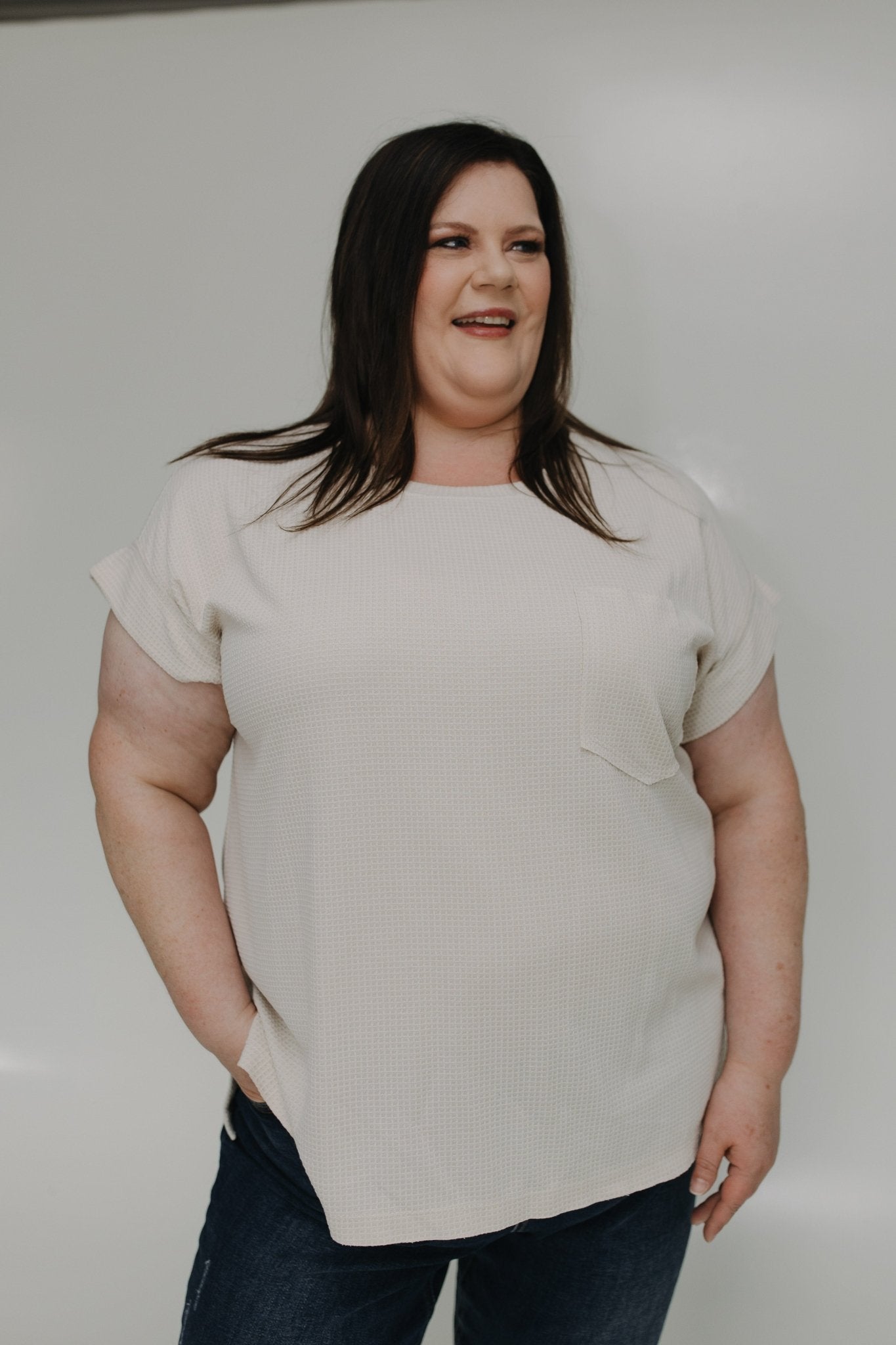 WAFFLE TEXTURE TEE IN DUNES - Love Marlow