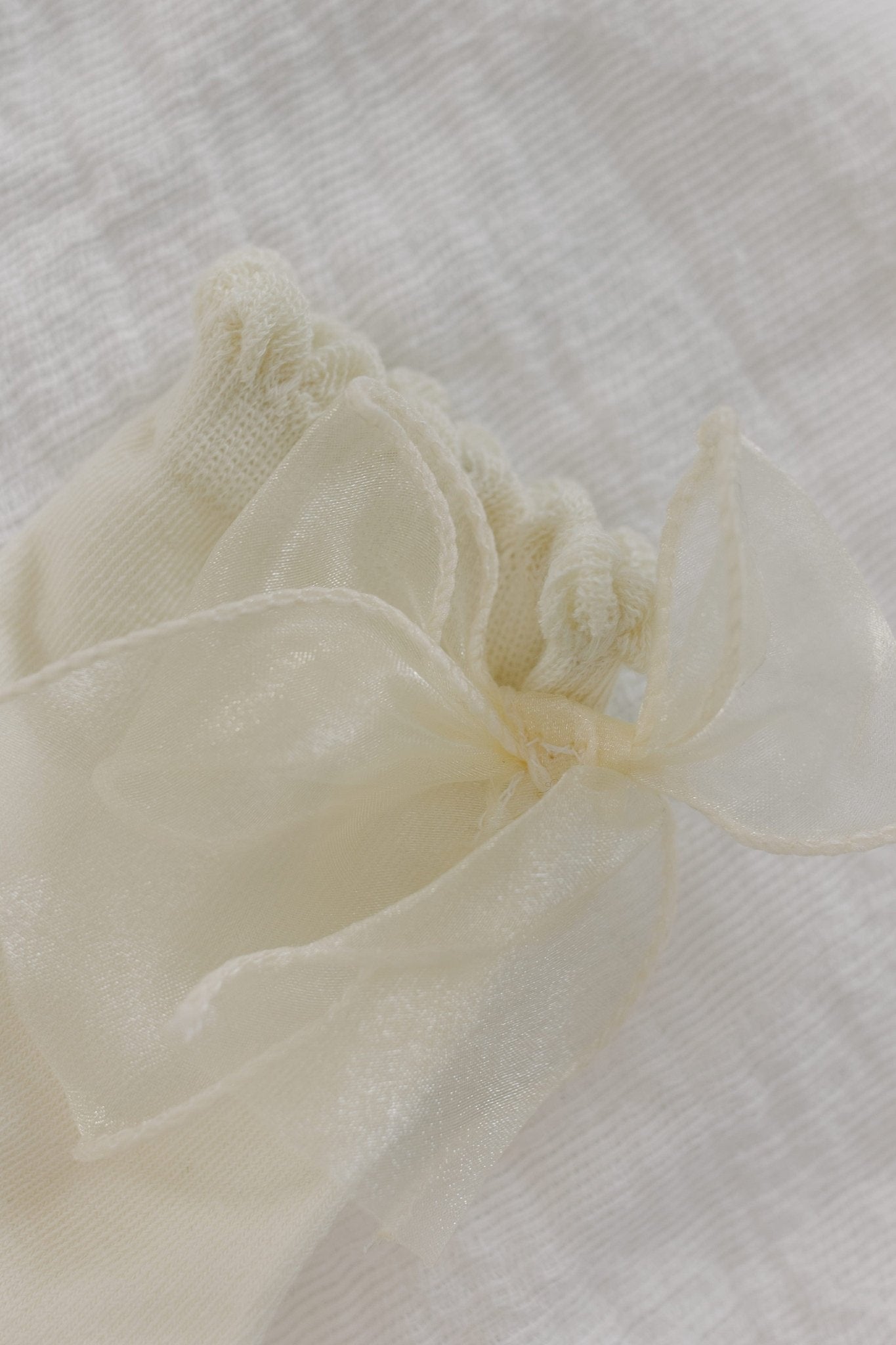 WHIMSY TULLE BOW ANKLE SOCKS - Love Marlow