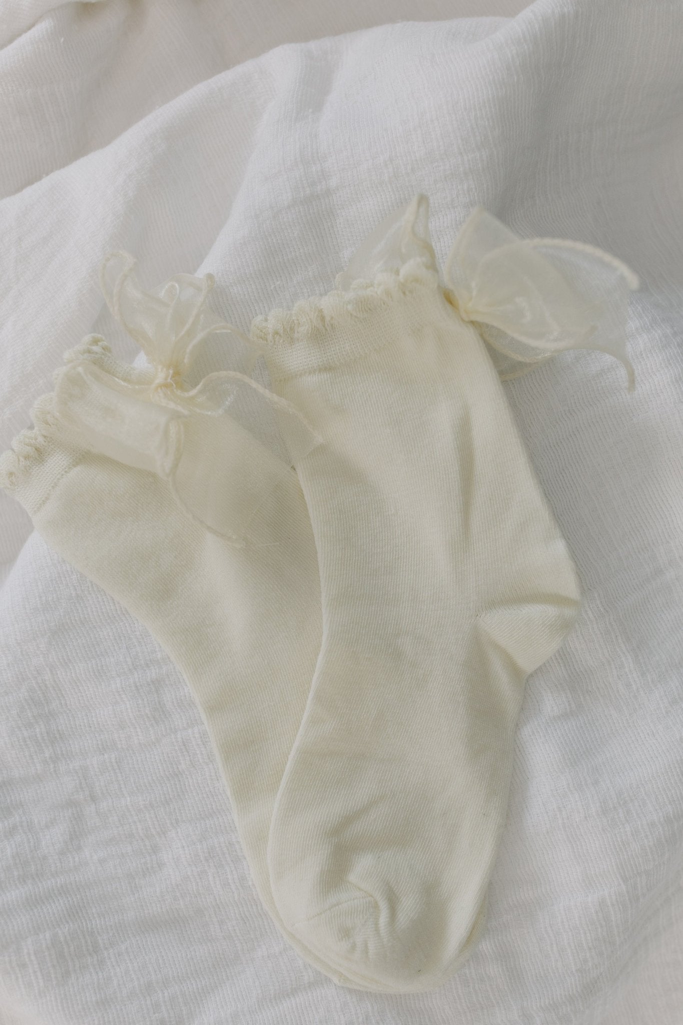 WHIMSY TULLE BOW ANKLE SOCKS - Love Marlow
