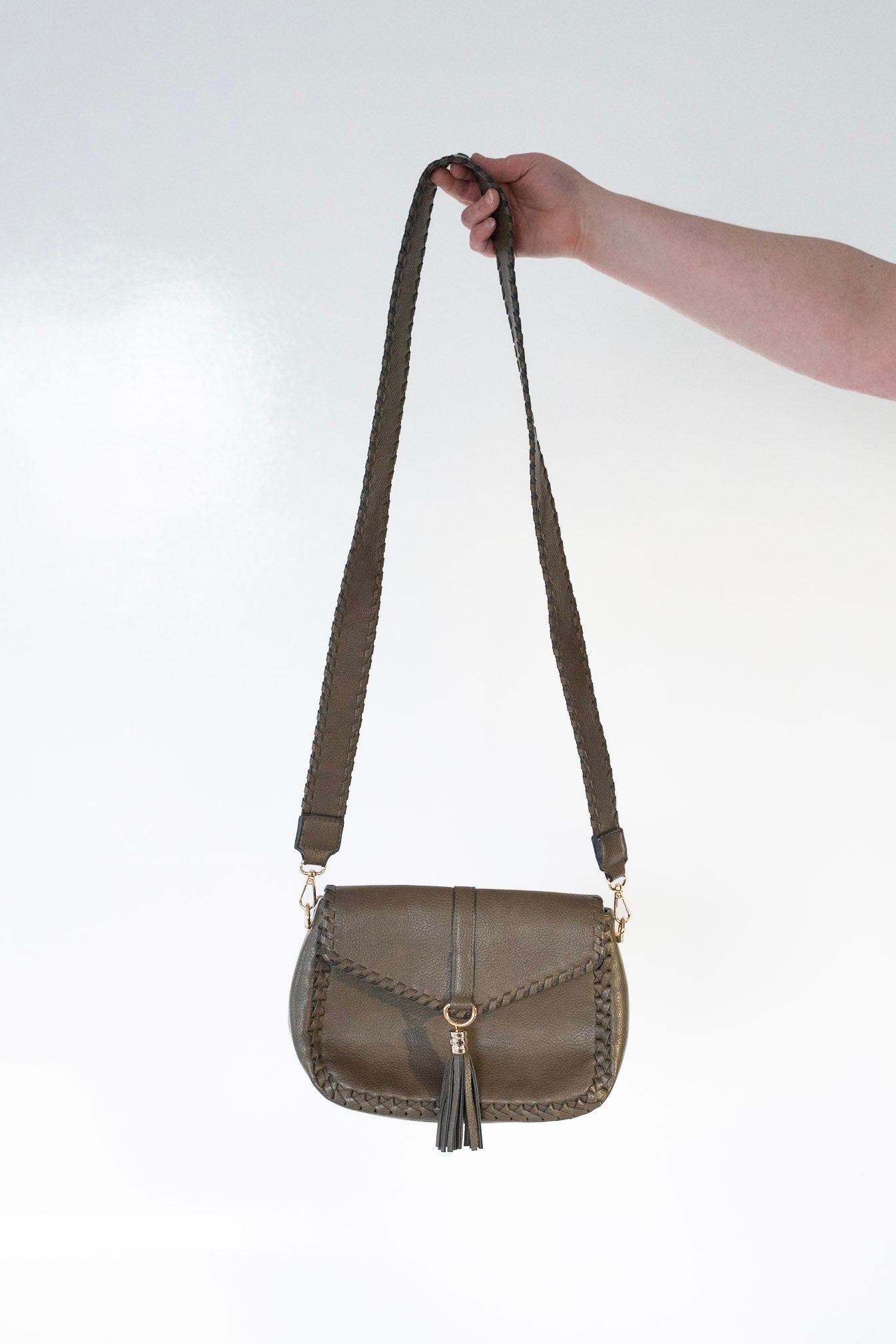 WHIPSTITCH FLAP - OVER CROSSBODY WITH TASSEL IN DARK OLIVE - Love Marlow