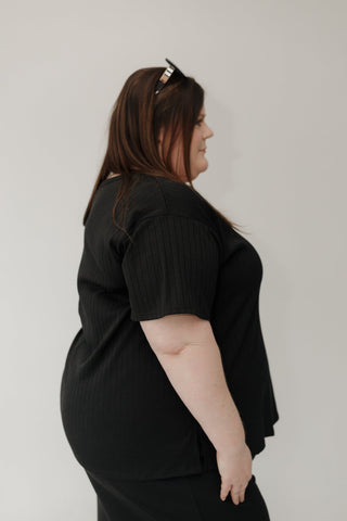 Wide Ribbed Boyfriend Tee – Black - Love Marlow