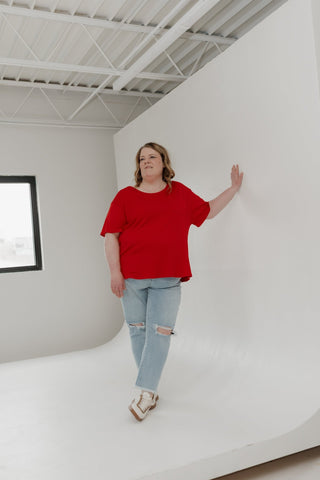 Wide Ribbed Boyfriend Tee – Red - Love Marlow