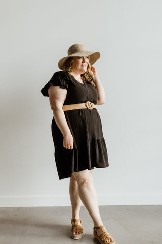 WOVEN BEACH HAT IN TAUPE - Love Marlow