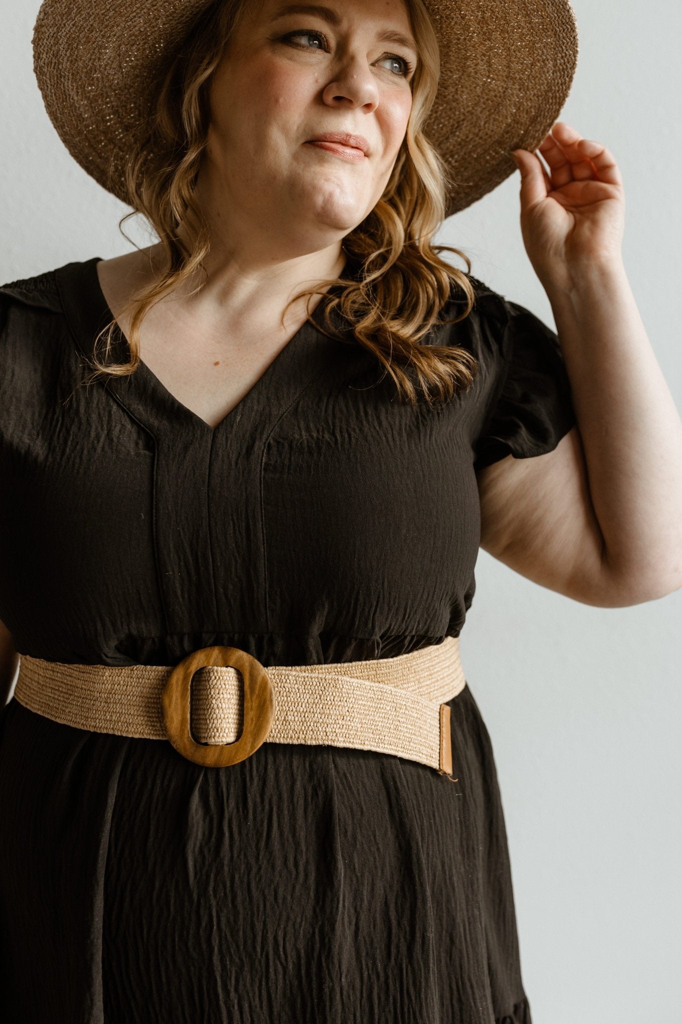 WOVEN BELT IN LIGHT BROWN - Love Marlow