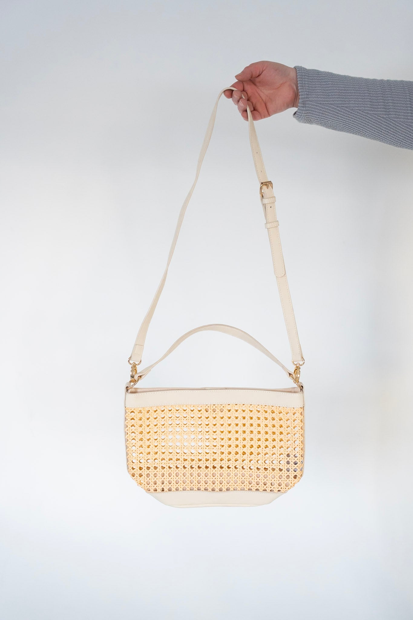Woven Bucket Bag in Cream - Love Marlow