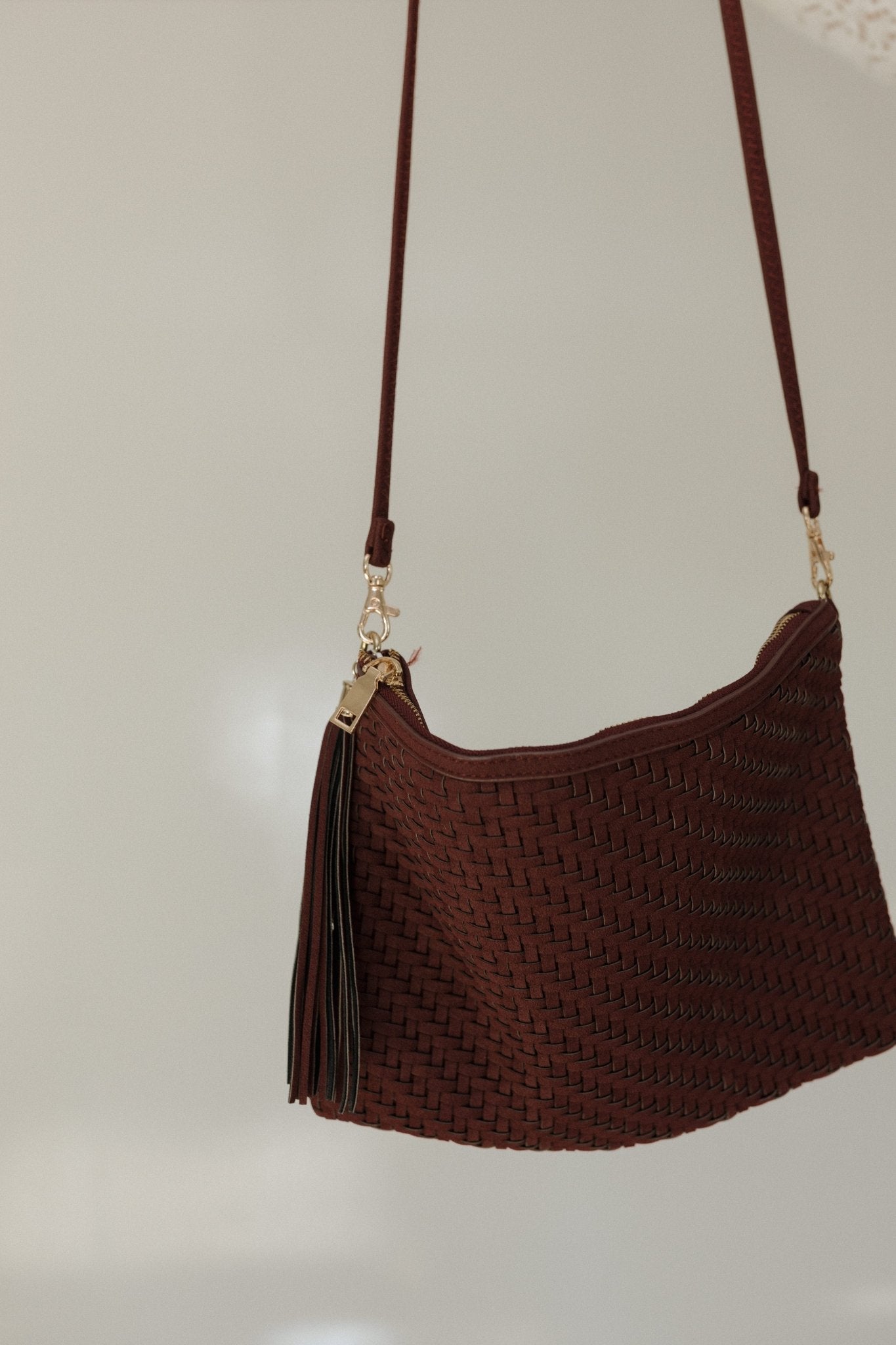 WOVEN CLUTCH - Love Marlow