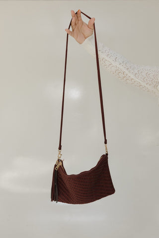 WOVEN CLUTCH - Love Marlow