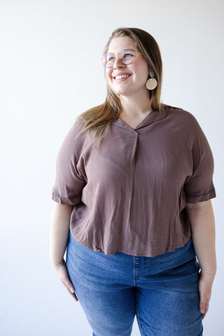 WOVEN COLLAR SHIRT WITH BUTTON DETAIL IN MOCHA - Love Marlow