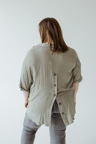 WOVEN COLLAR SHIRT WITH BUTTON DETAIL IN SAGE - Love Marlow