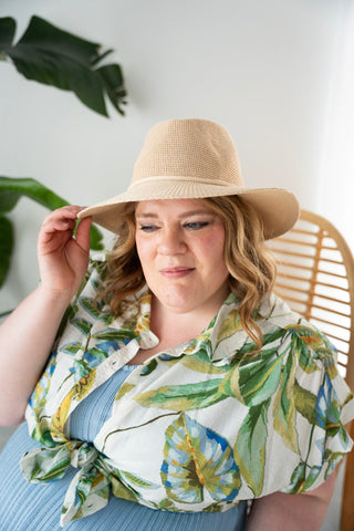 WOVEN FEDORA IN TAN - Love Marlow