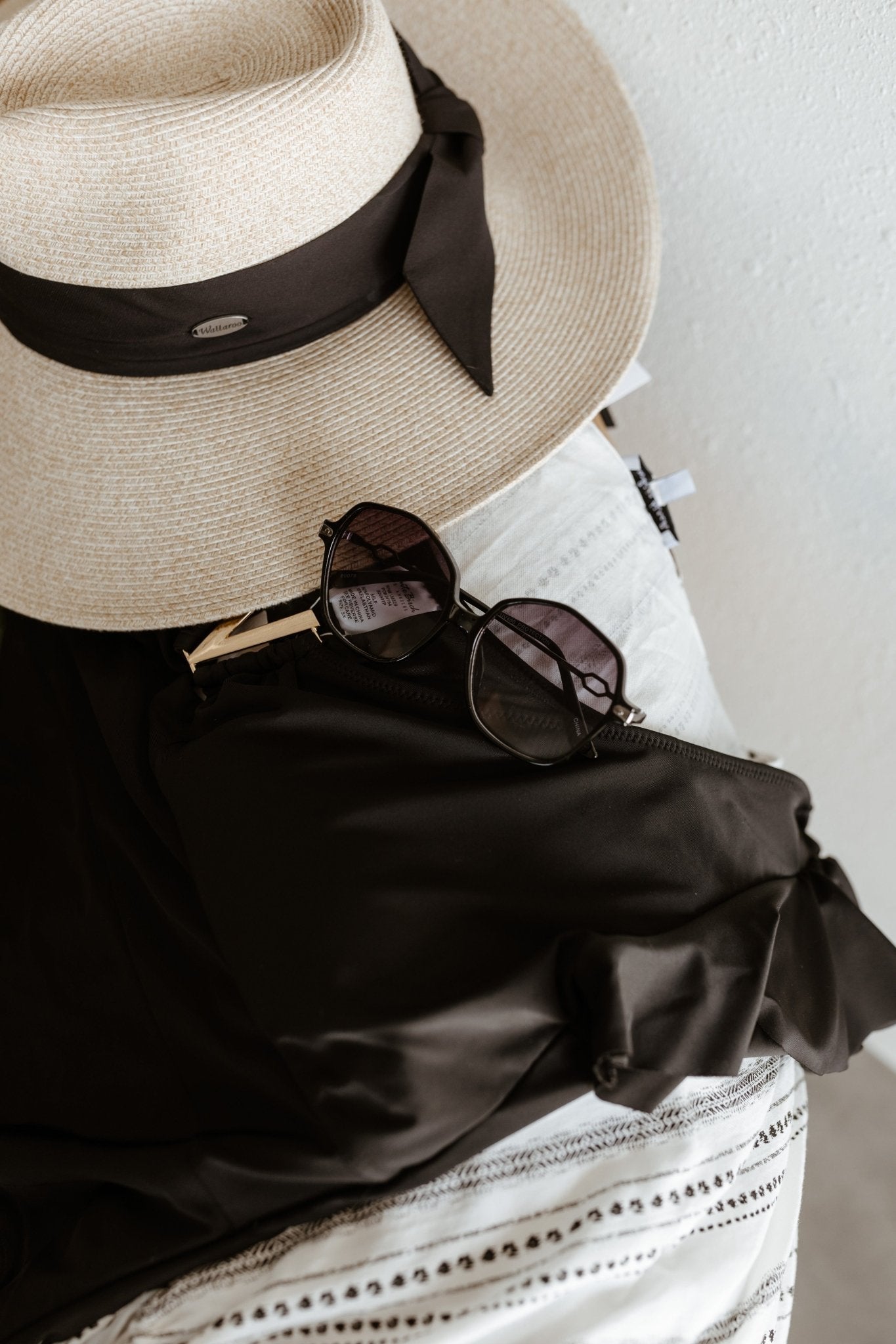 WOVEN FEDORA SUN HAT IN NATURAL AND BLACK - Love Marlow