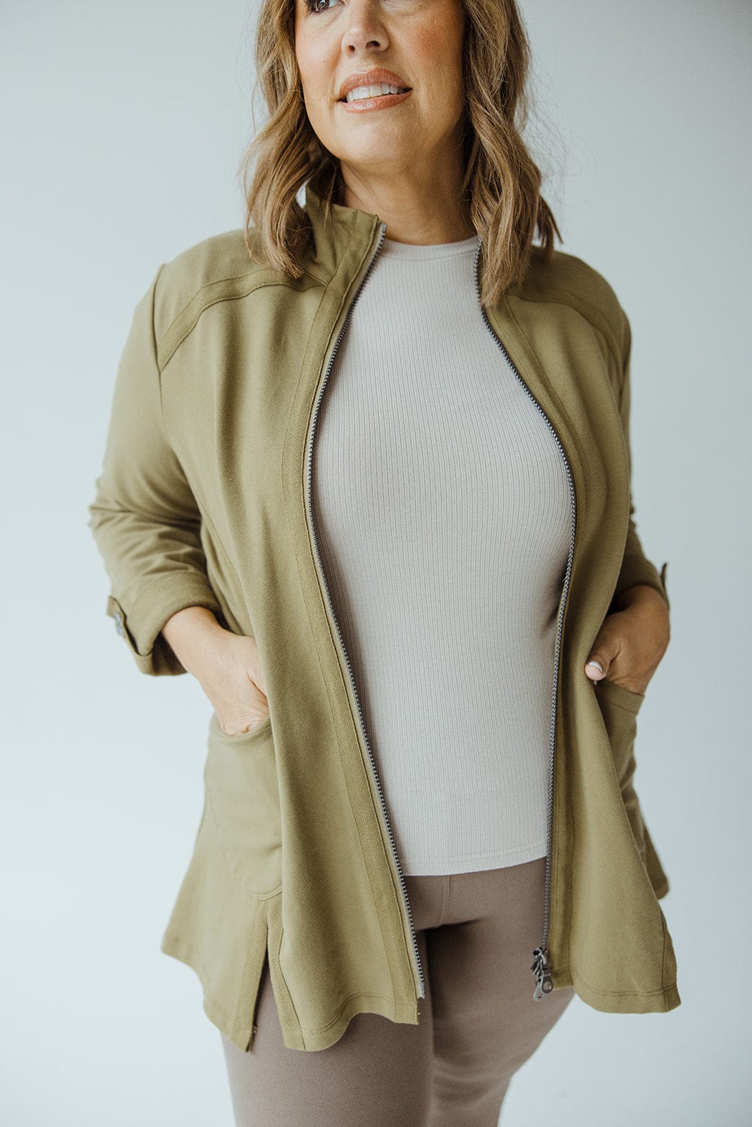 ZIP - UP COWL NECK WITH PLEATED BACK IN BAY LEAF - xL - Love Marlow