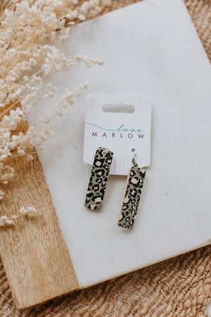ASHLEE EARRINGS IN GREEN ANIMAL PRINT
