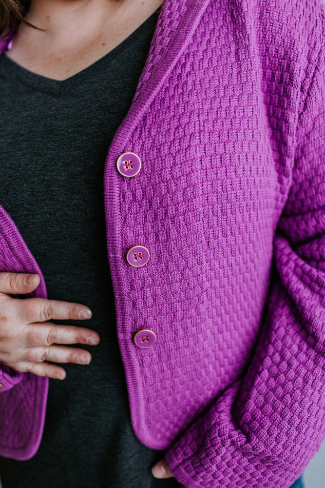BUTTON FRONT TEXTURED CARDIGAN IN WINTER ORCHID