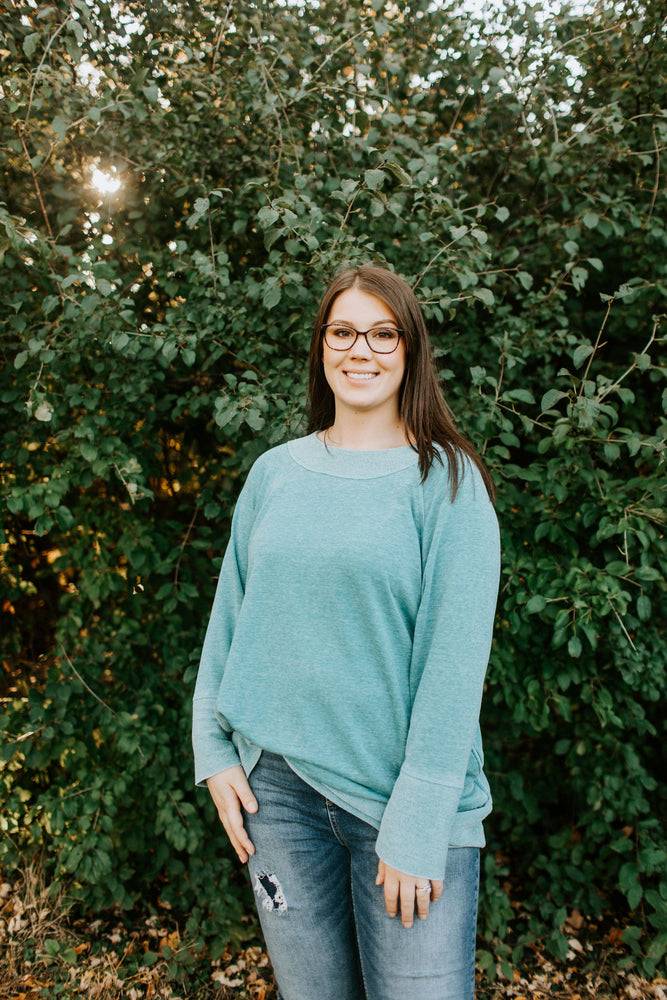 CLASSIC TUNIC TEE WITH POCKETS IN WASHED TEAL