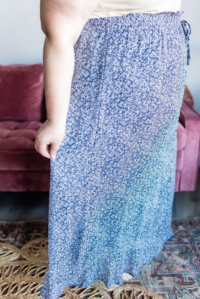 DAINTY FLORAL BUTTON FRONT SKIRT